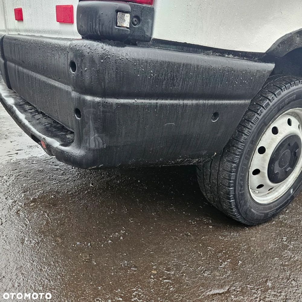 Renault Master II  (lak. 0389) pojazd na części: maska, zderzak, drzwi, szyby, lusterka, chłodnica - 16