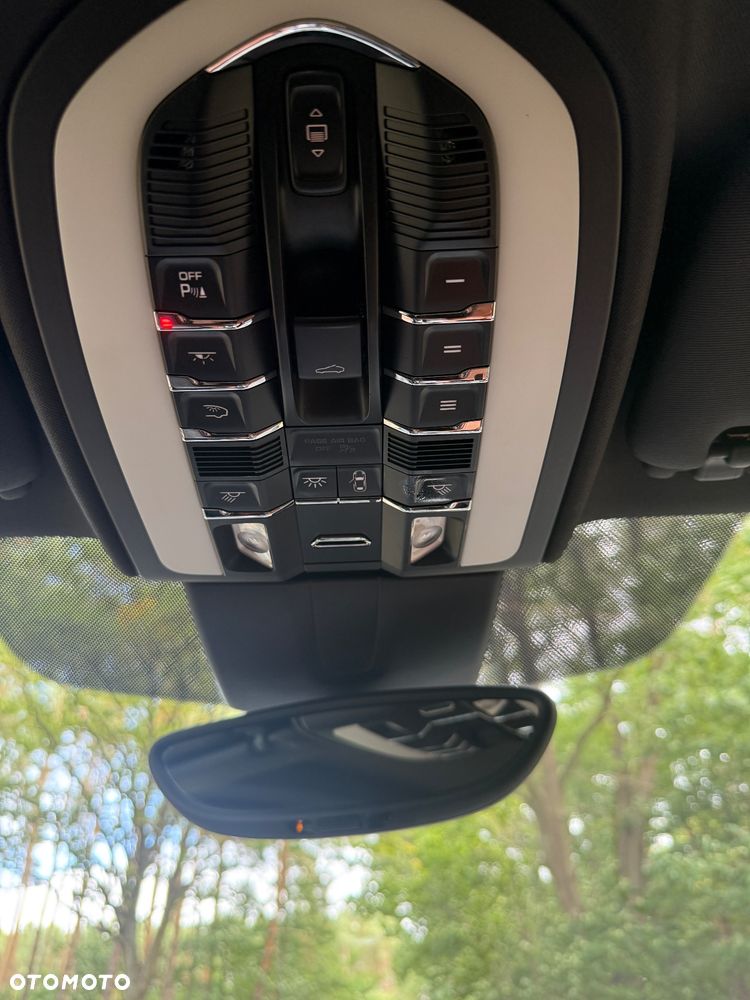 Porsche Cayenne Diesel - 19