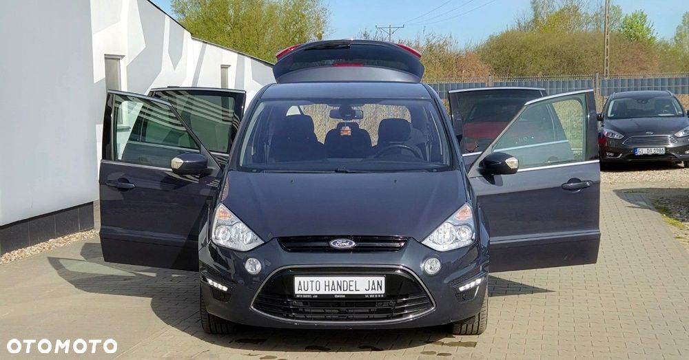 Ford S-Max - 18