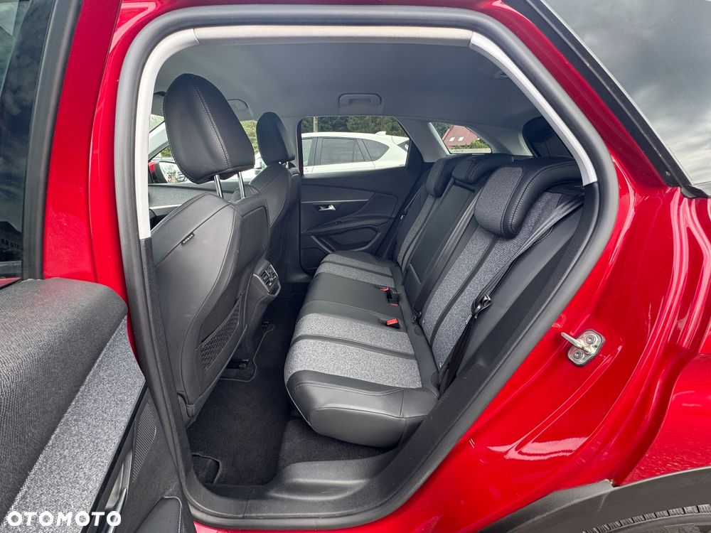 Peugeot 3008 PureTech 130 Stop & Start GPF Allure Pack - 16