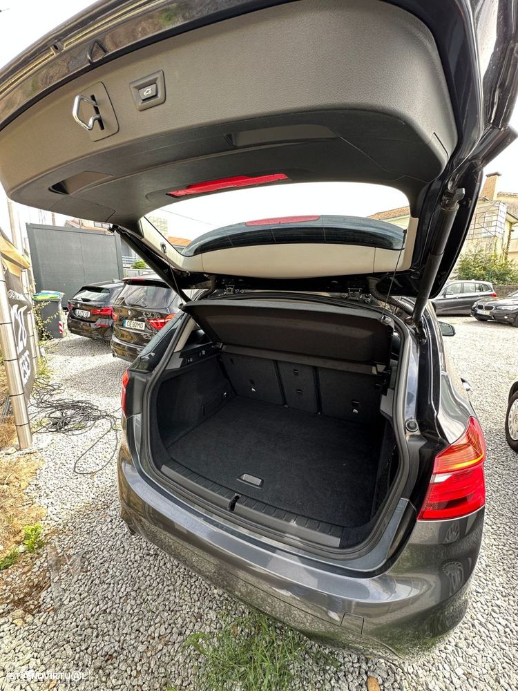 BMW 216 Active Tourer d - 23