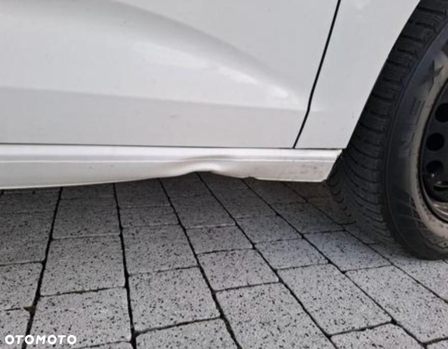 Volkswagen Caddy 2.0 TDI - 7