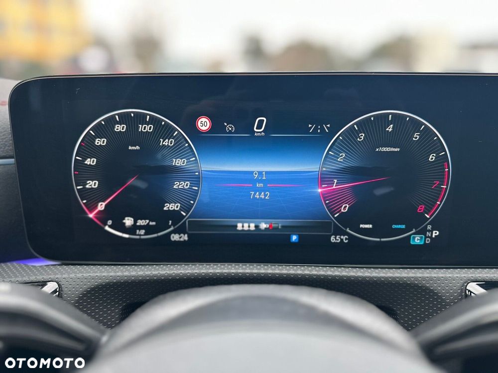 Mercedes-Benz CLA 180 AMG Line 7G-DCT - 16