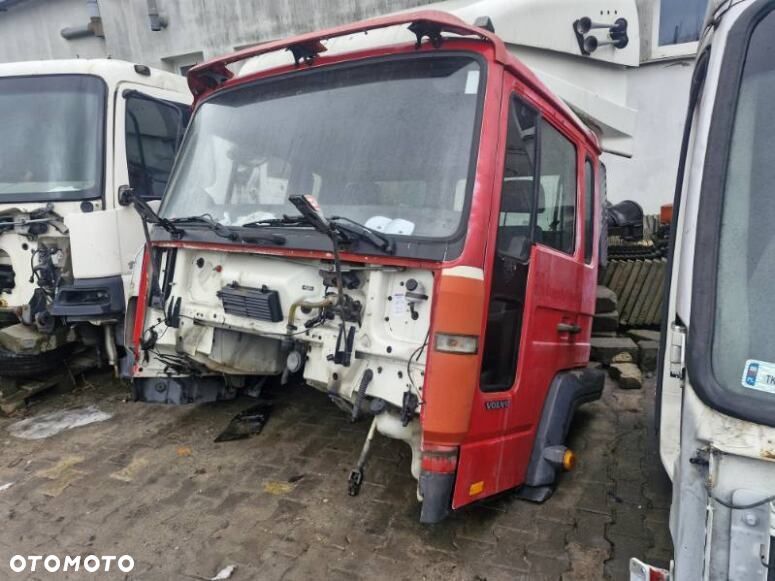 Kabina  VOLVO FL 6 - 2