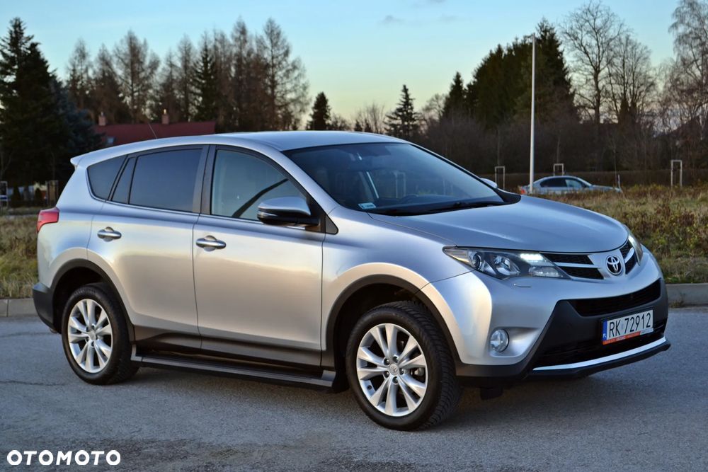 Toyota RAV4 - 3