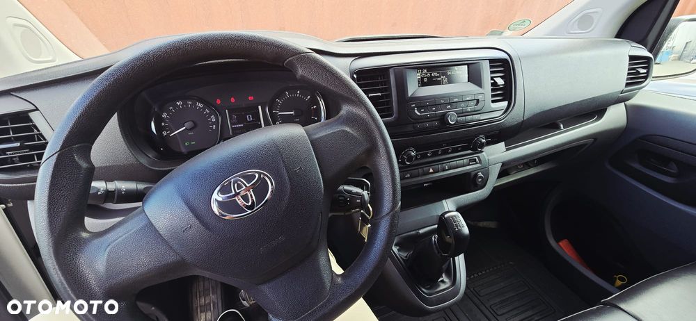 Toyota ProAce - 12