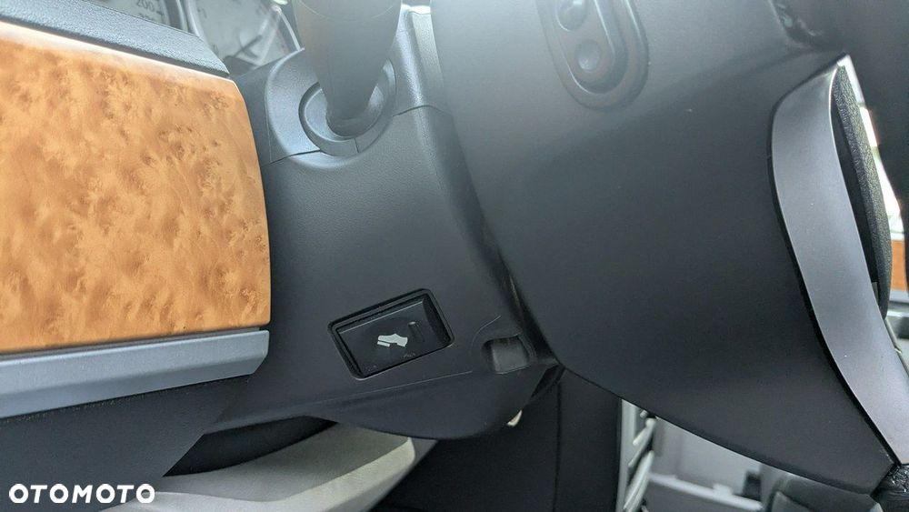 Chrysler Grand Voyager - 35