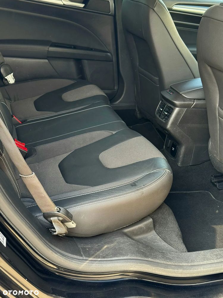 Ford Mondeo 2.0 TDCi Titanium - 26