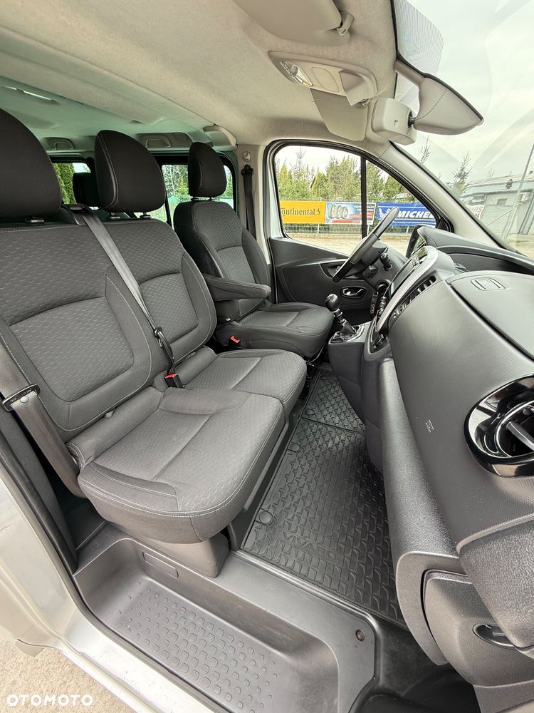 Opel Vivaro L2H1 2,9t Elegance Business - 13