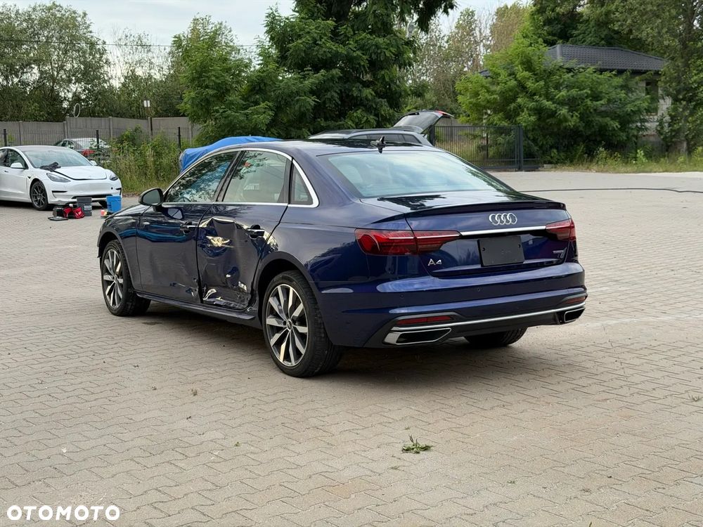 Audi A4 Limousine 40 TFSI quattro S tronic - 7