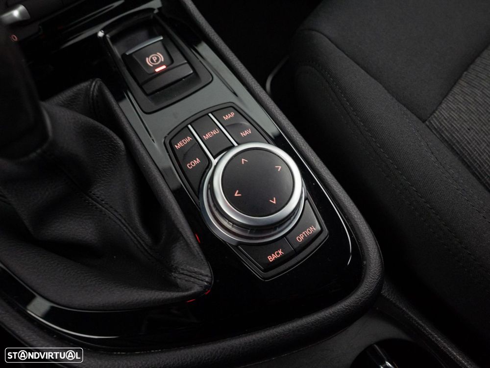 BMW 216 Active Tourer d - 21