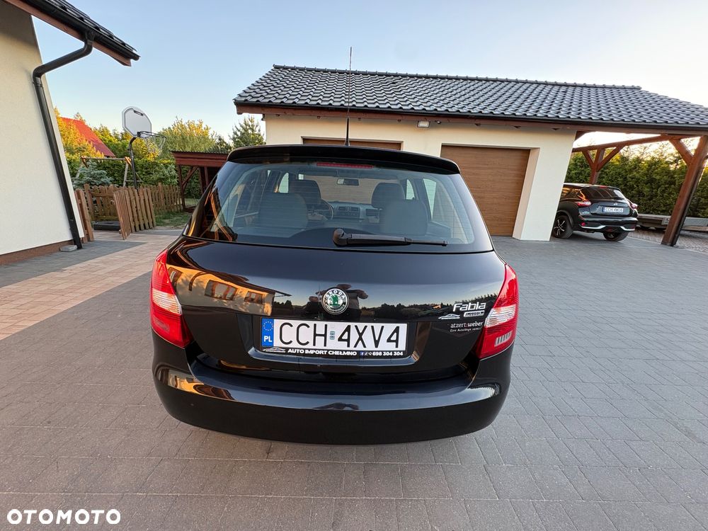 Skoda Fabia 1.2 HTP Ambiente - 14