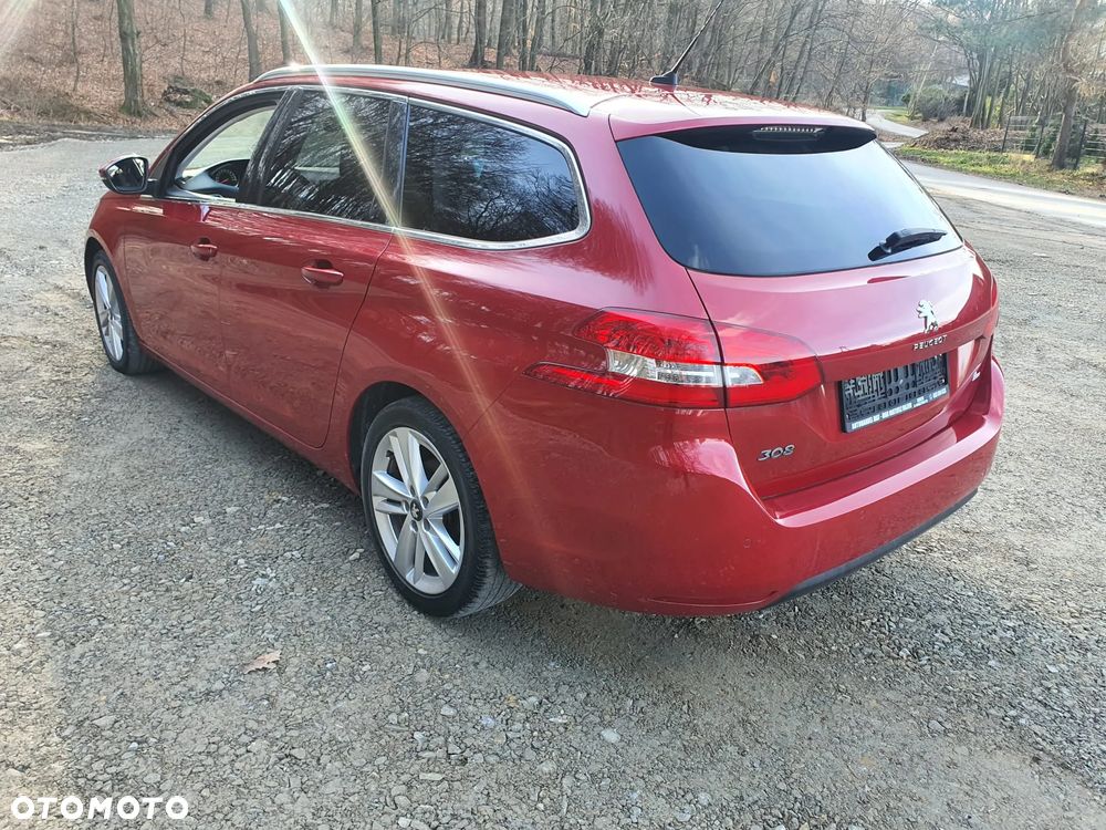 Peugeot 308 130 e-THP Stop & Start Allure - 8