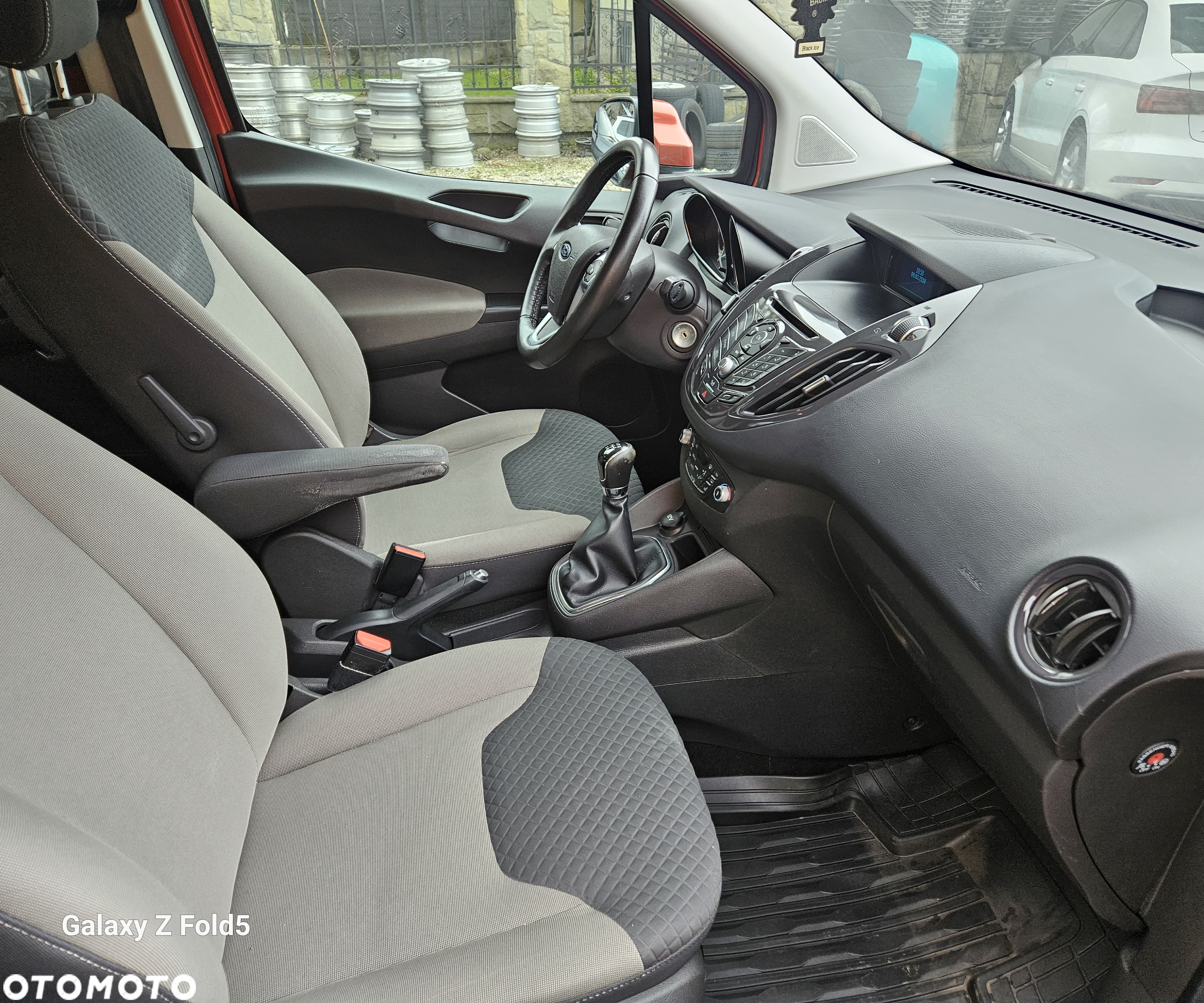 Ford Tourneo Courier 1.0 EcoBoost S&S Ambiente - 15