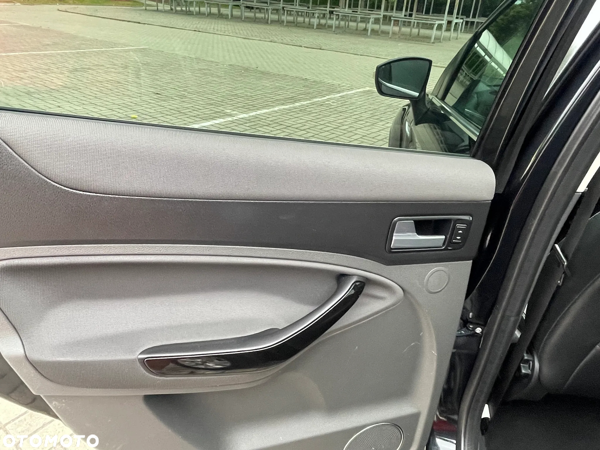 Ford Kuga 2.0 TDCi 4WD Titanium - 37
