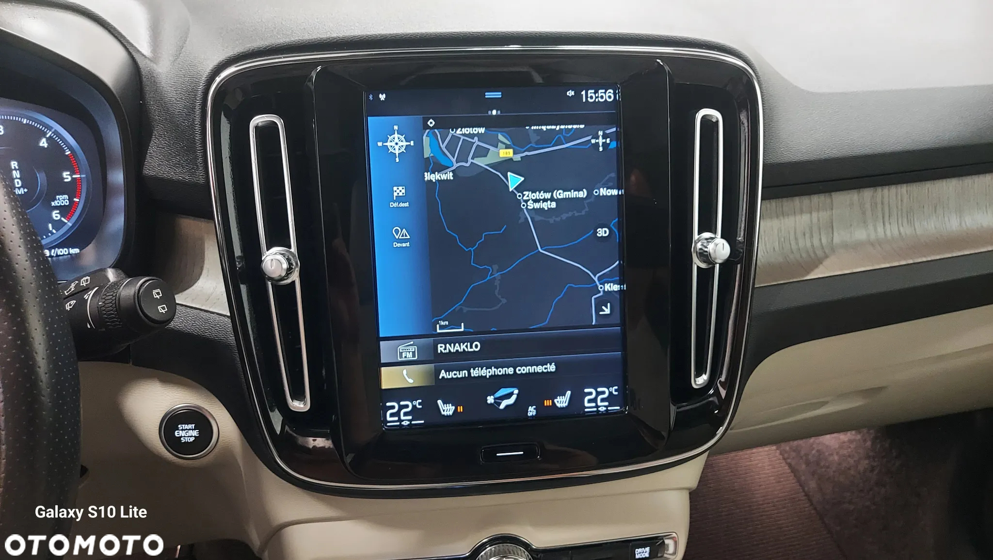 Volvo XC 40 D4 AWD Geartronic R-Design - 28