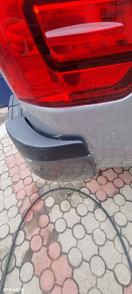 Toyota Hilux - 20