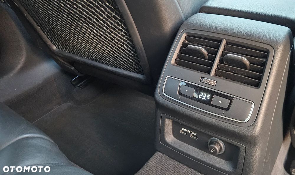 Audi A4 Avant 40 TDI Quattro S Line S tronic - 24
