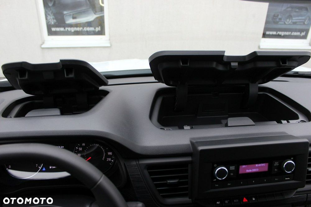 Renault Trafic - 22
