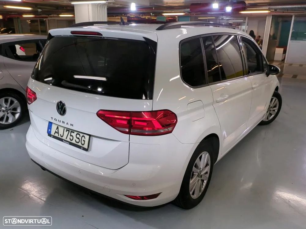 VW Touran 2.0 TDI Confortline - 3