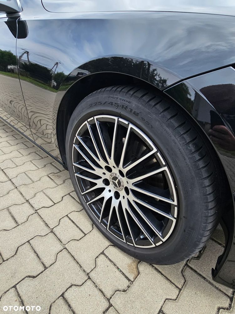 Mercedes-Benz Klasa C 180 mHEV Avantgarde - 11