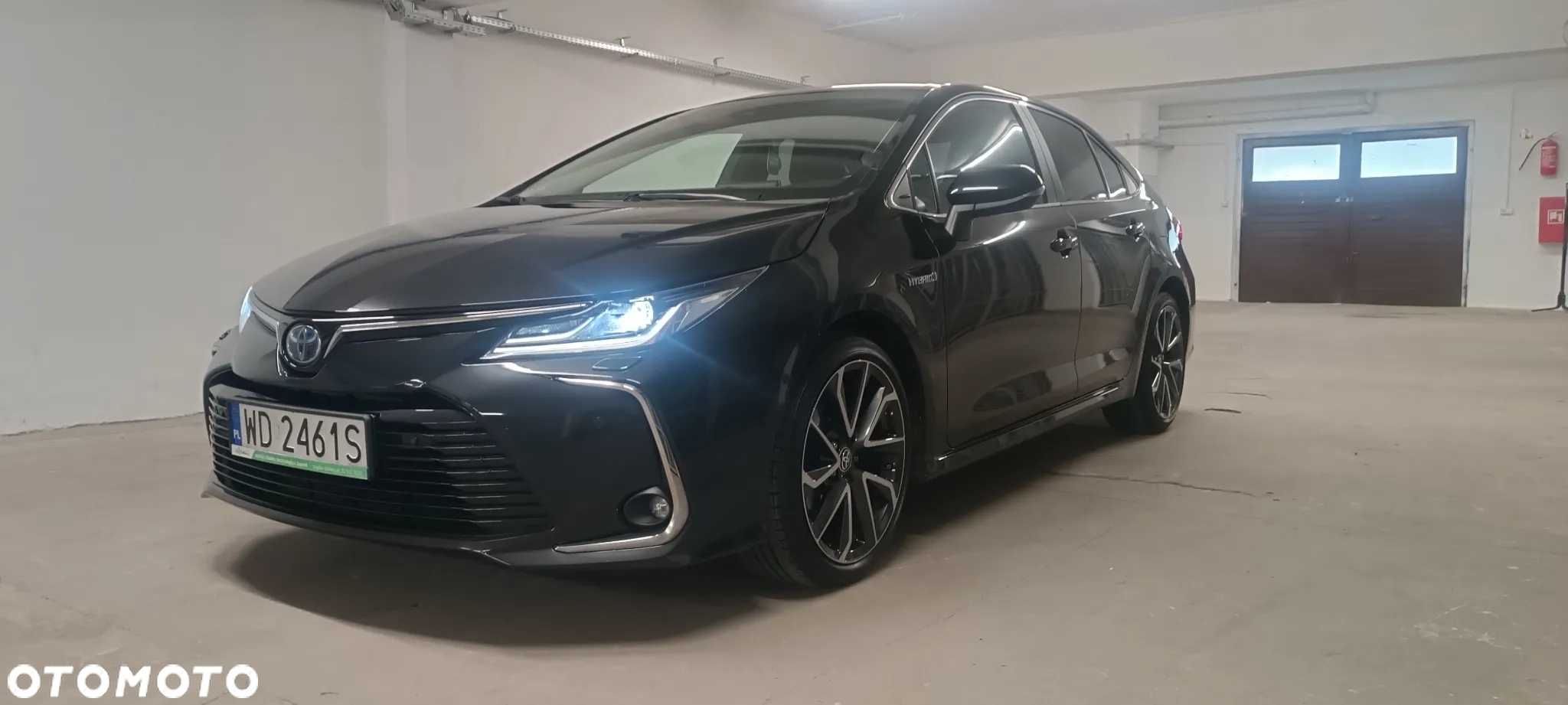 Toyota Corolla 1.8 Hybrid Executive - 5