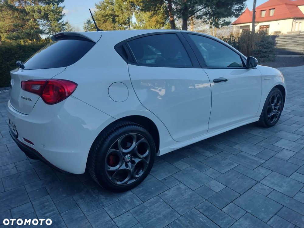 Alfa Romeo Giulietta 1.6 JTDM Super TCT - 14