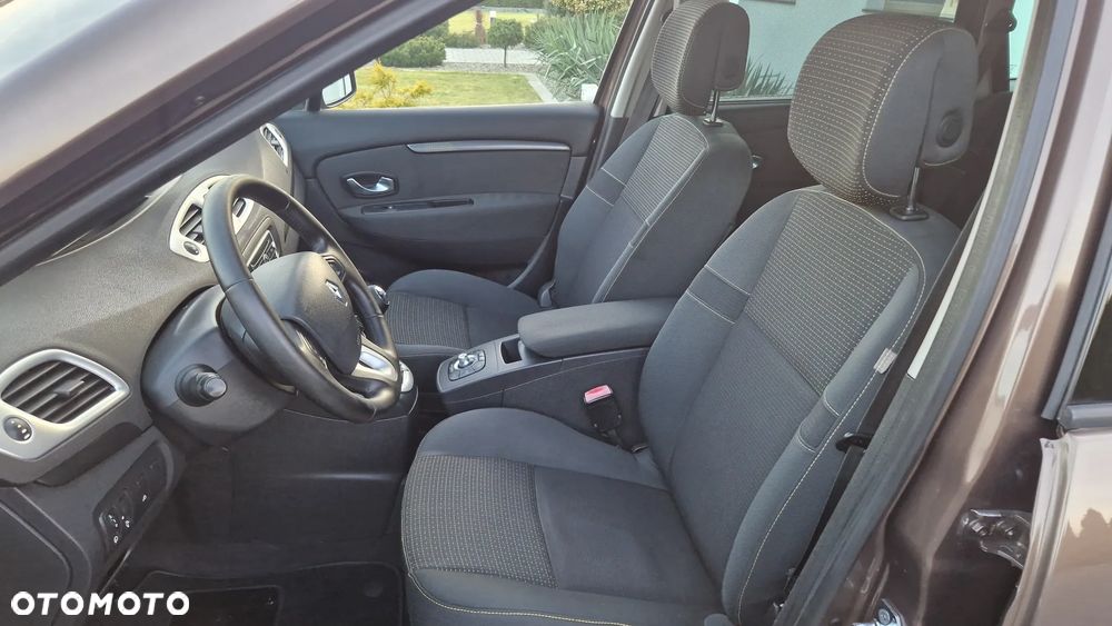 Renault Grand Scenic TCe 130 Bose Edition - 9