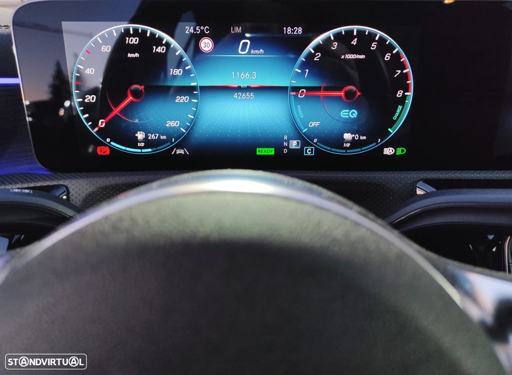 Mercedes-Benz A 250 e AMG Line - 46