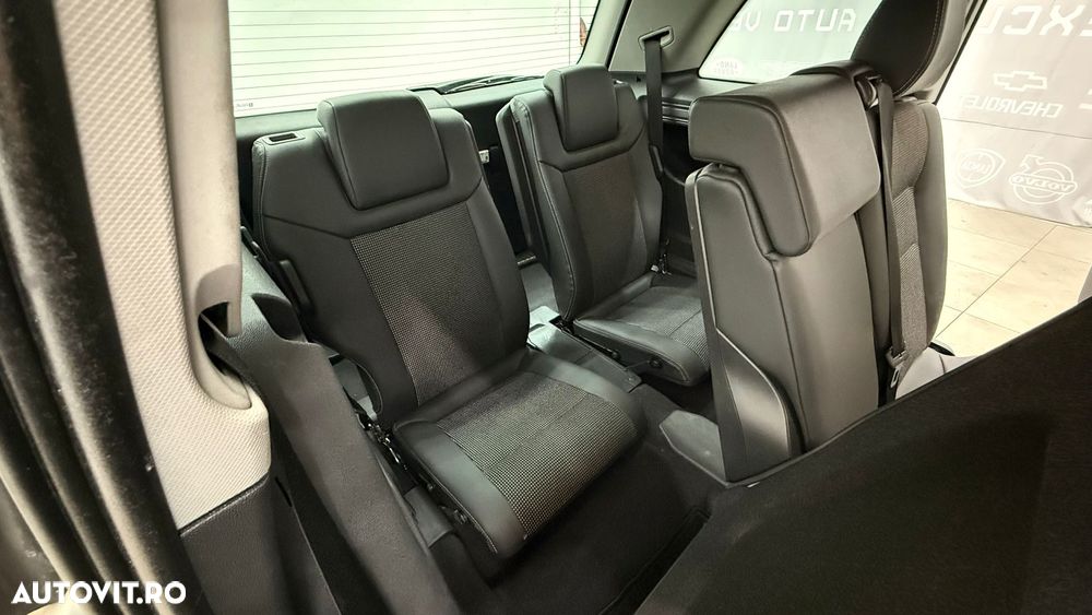 Opel Zafira 1.9 CDTI - 9