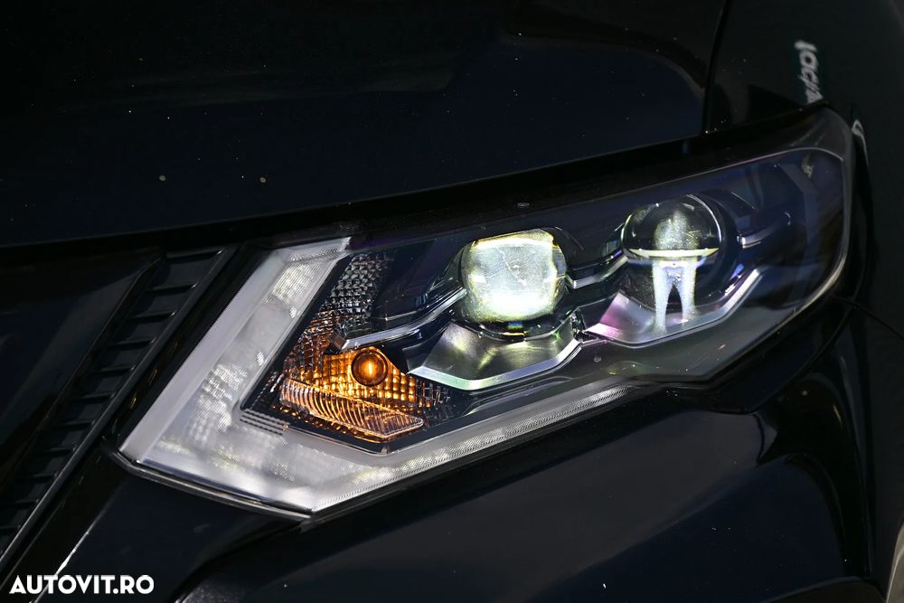 Nissan X-Trail 2.0 dCi ALL-MODE 4x4i Xtronic Tekna - 30