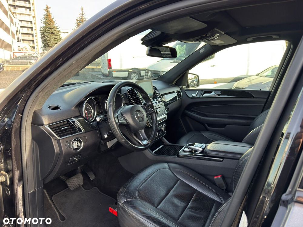 Mercedes-Benz GLE 350 d 4-Matic - 12