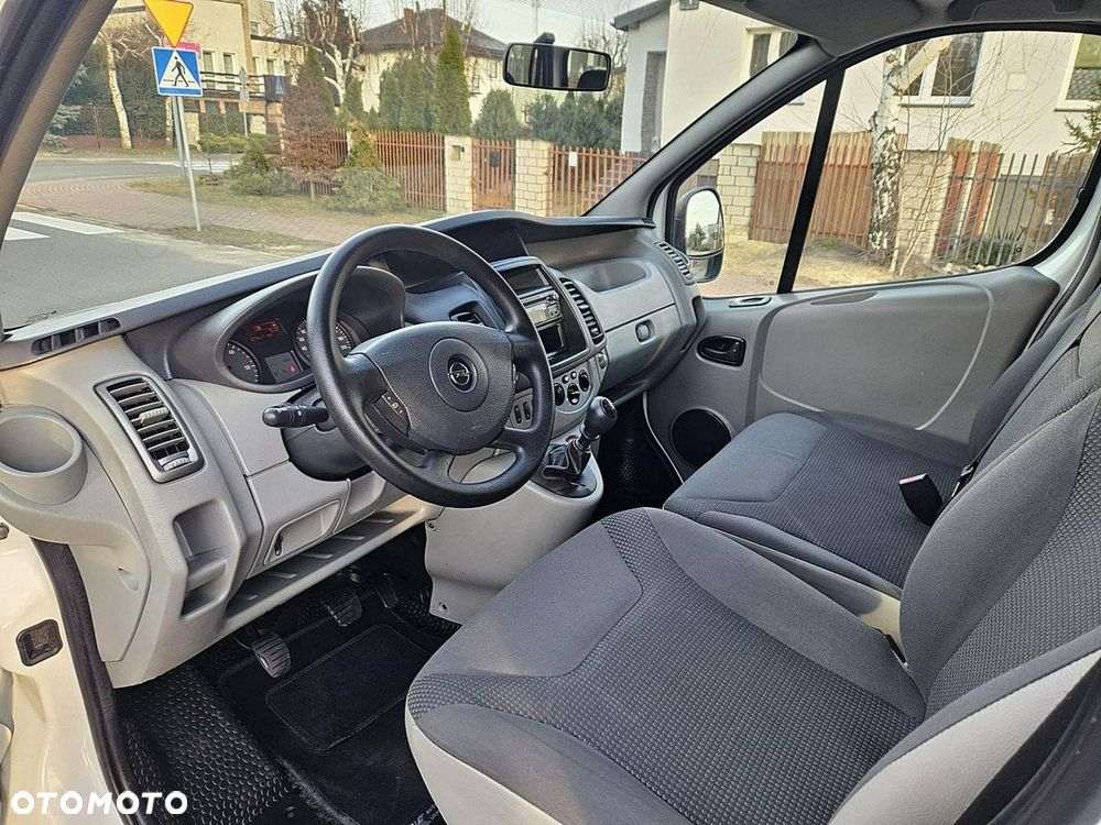 Opel Vivaro - 5