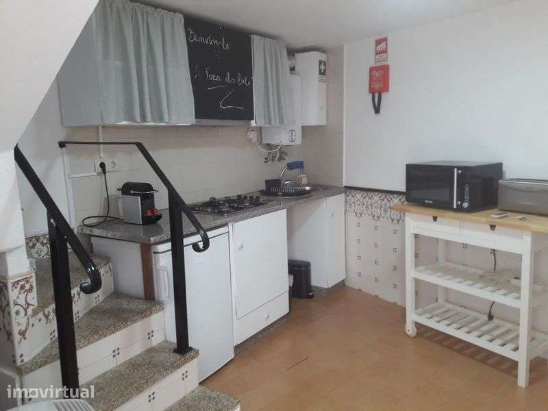 Alugo pequena casa mobilada na Vila da Sertã - A professor(a)/ similar - Grande imagem: 4/5
