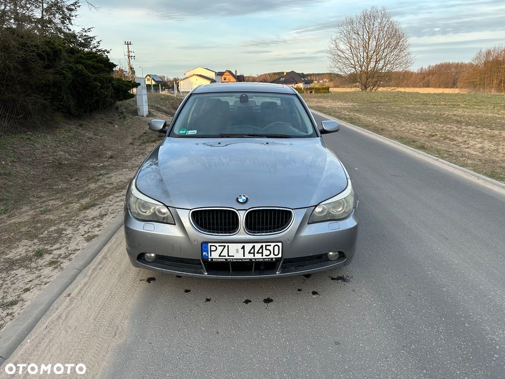 BMW Seria 5 520i - 1