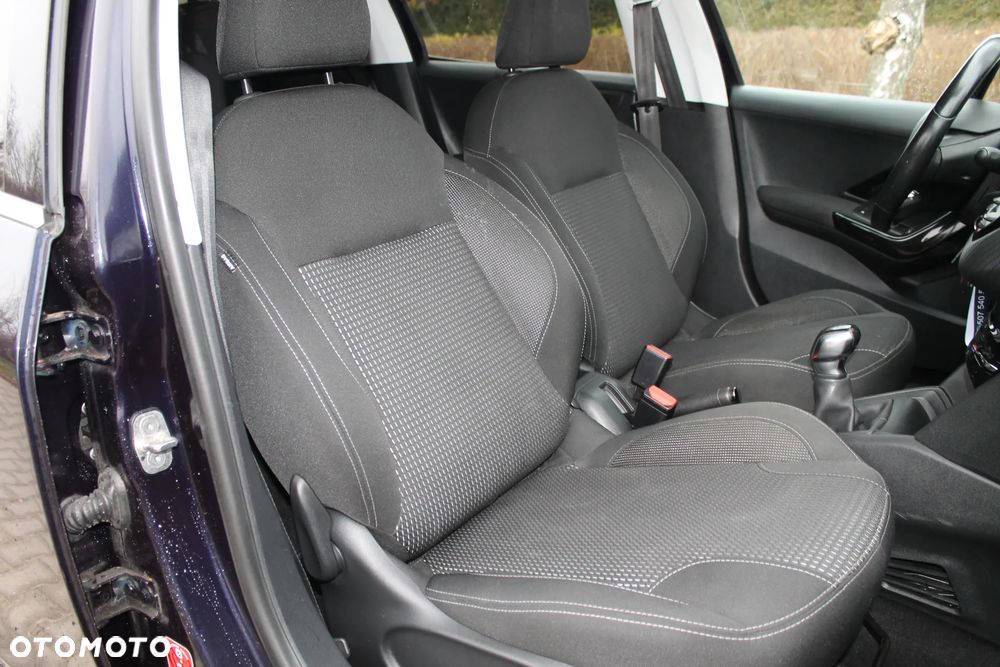 Peugeot 208 Blue-HDi 100 Stop&Start Style - 20