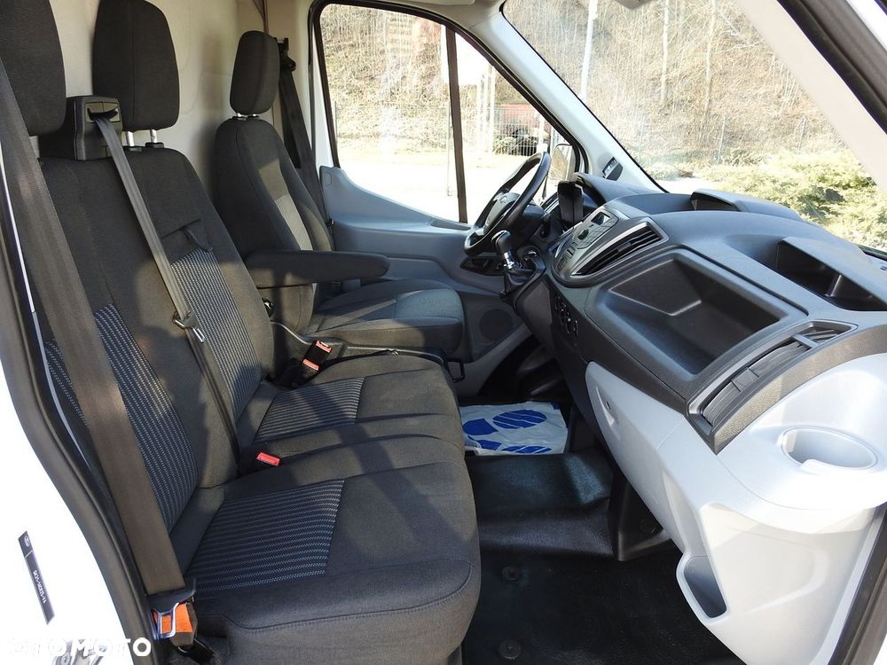 Ford TRANSIT  FURGON CHŁODNIA  0°C FUNKCJA GRZANIA TEMPOMAT LEDY KLIMATYZACJA  130KM - 39