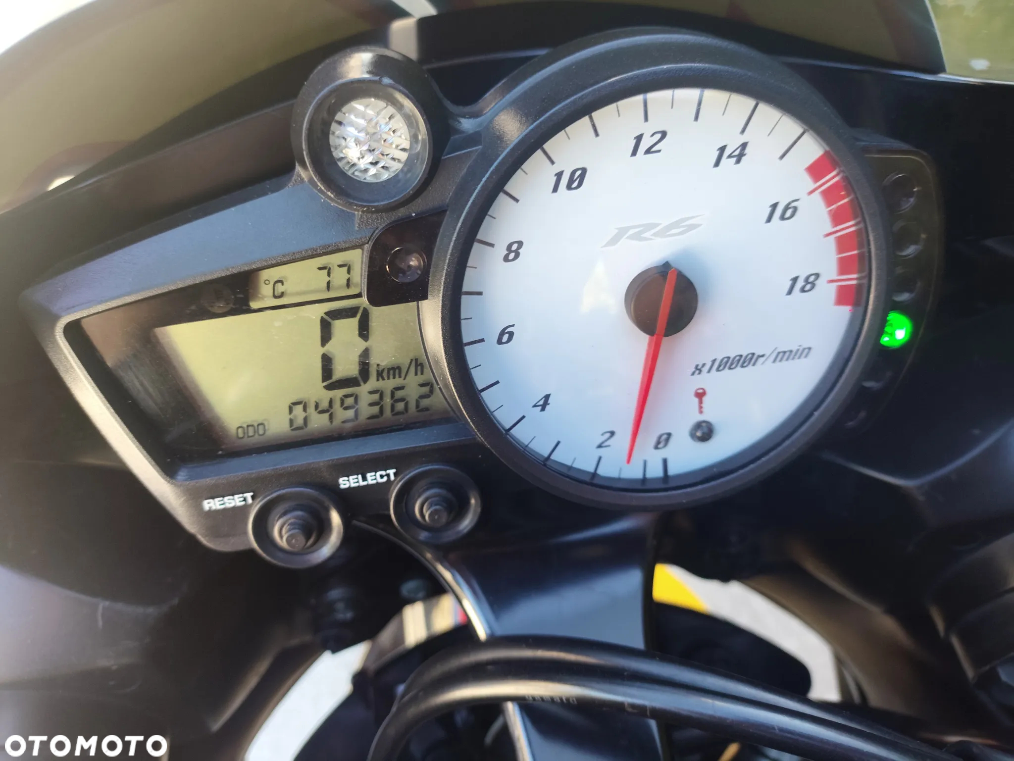 Yamaha R6 - 20