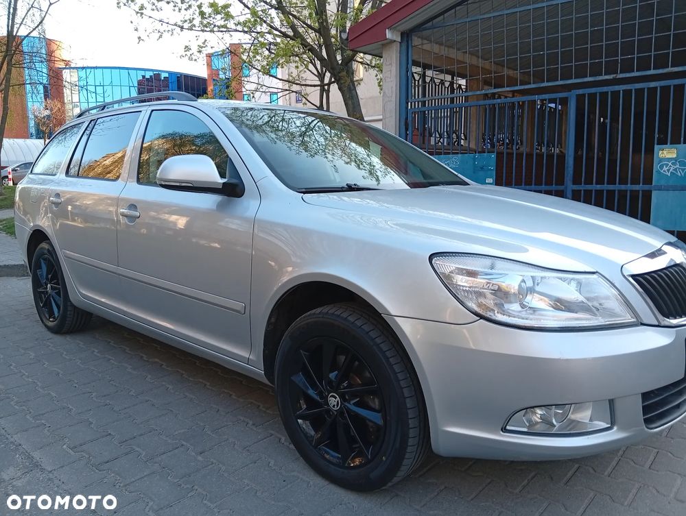 Skoda Octavia 1.6 TDI 4x4 Ambition - 22