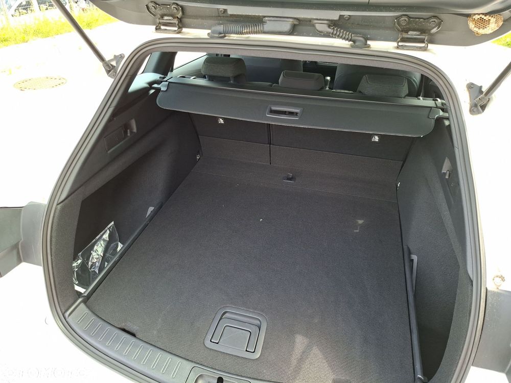 Toyota Corolla 1.8 Hybrid Comfort - 20
