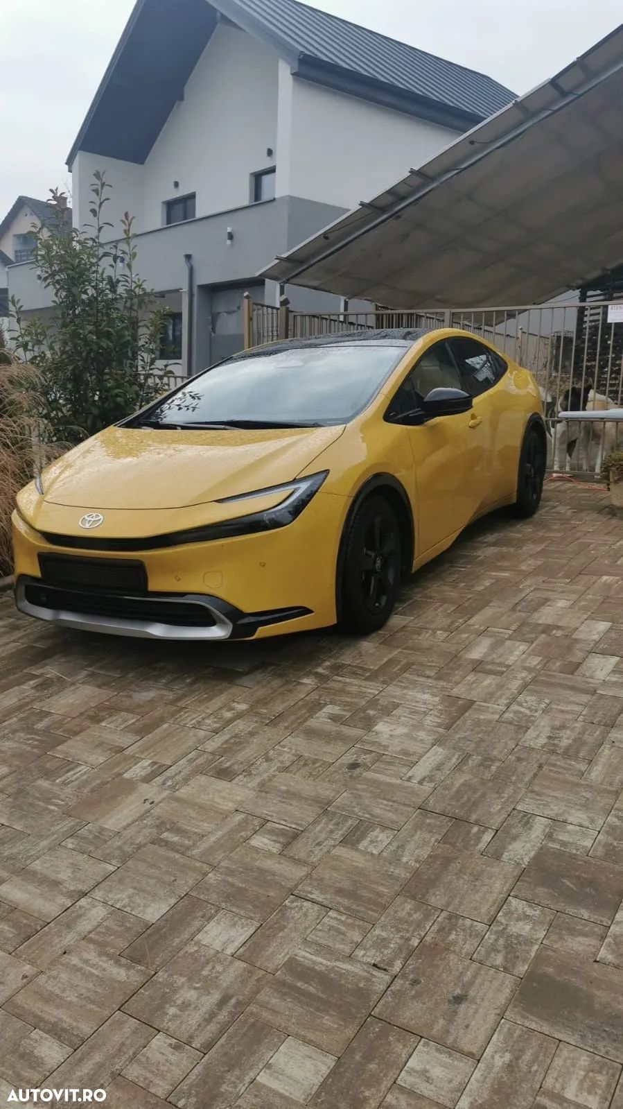 Toyota Prius - 1