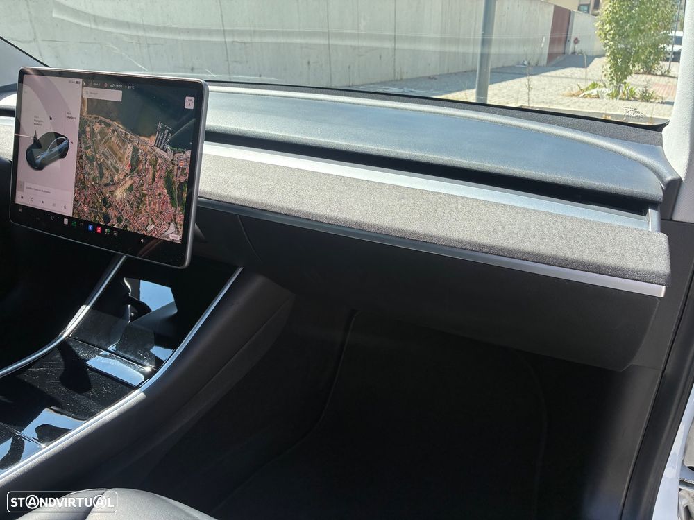 Tesla Model 3 Long Range Tração Traseira - 21