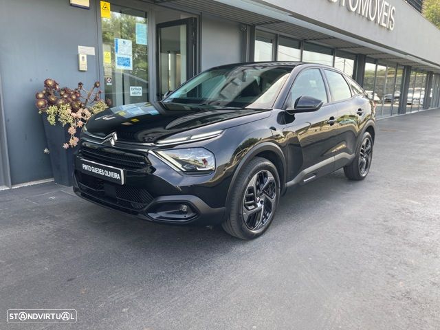 Citroën C4 1.2 PureTech Shine - 1