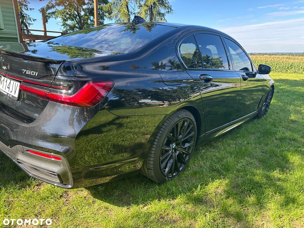 BMW Seria 7 750i xDrive sport - 7