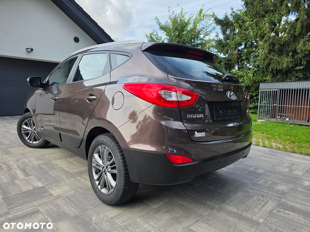Hyundai ix35 1.6 2WD Fifa World Cup Edition - 8