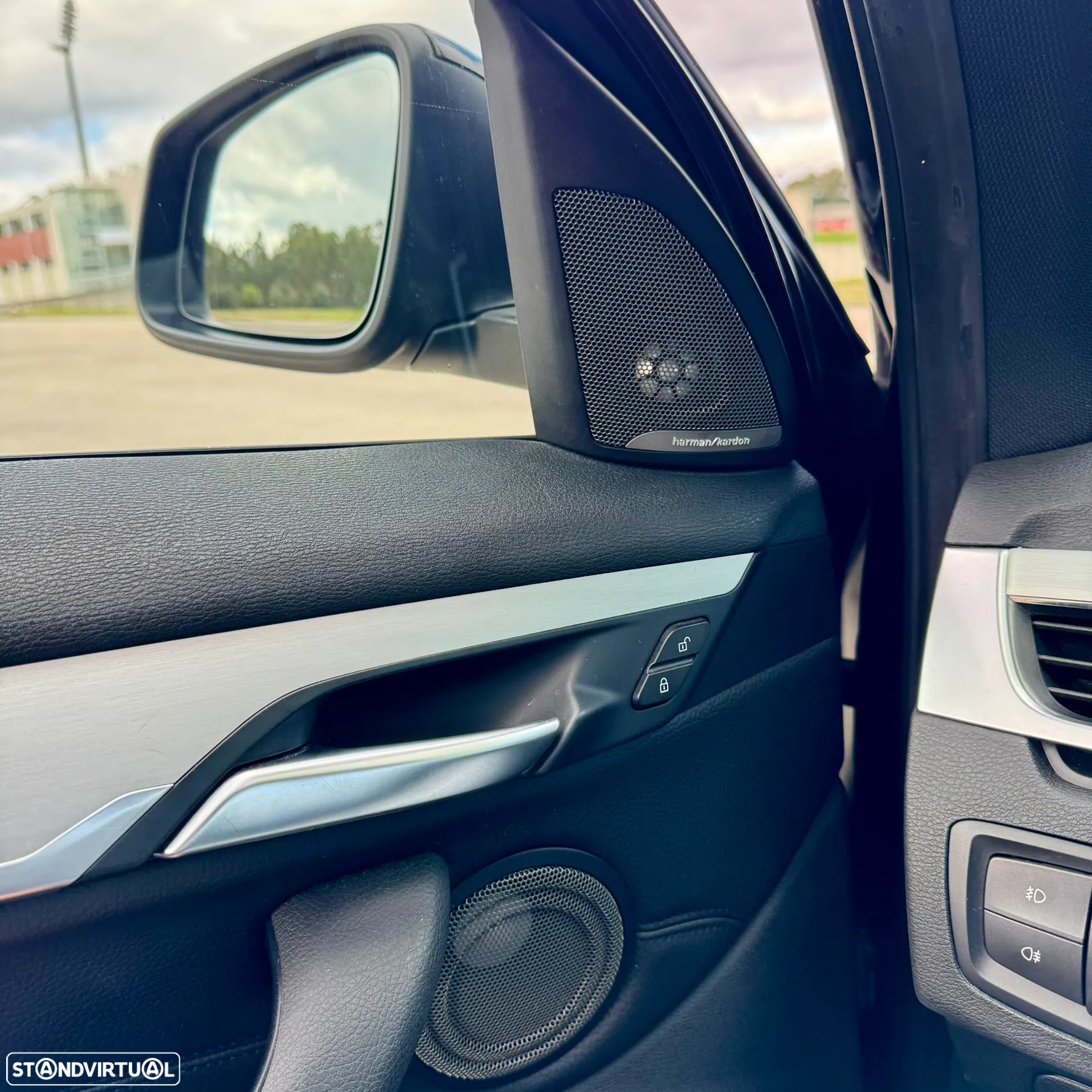 BMW X1 18 d sDrive Line Sport - 11