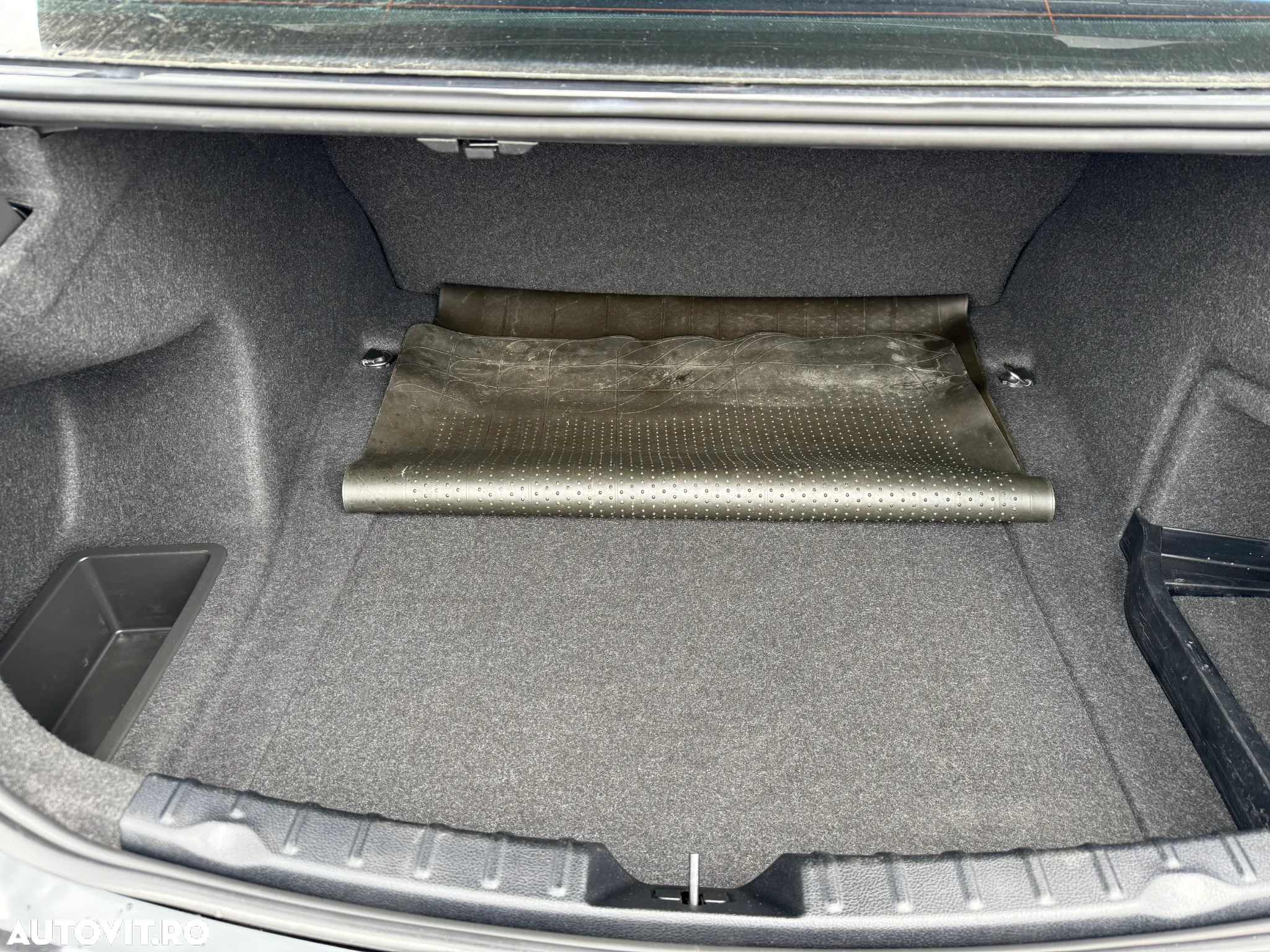BMW Seria 3 320d - 26
