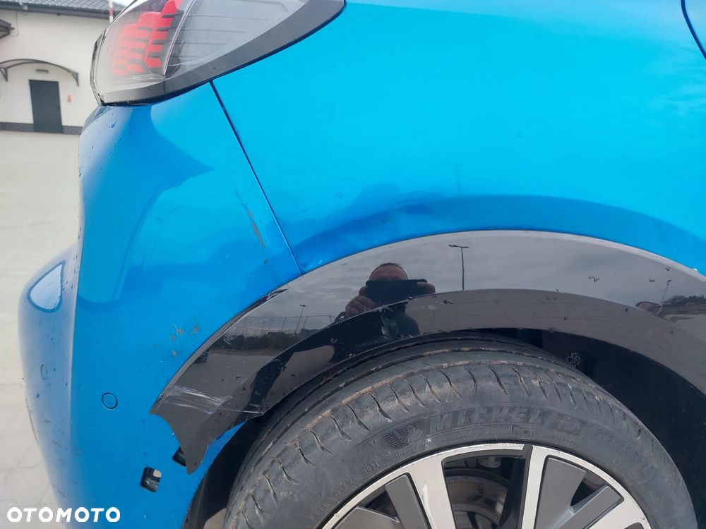 Peugeot 208 1.2 PureTech GT Pack S&S - 21