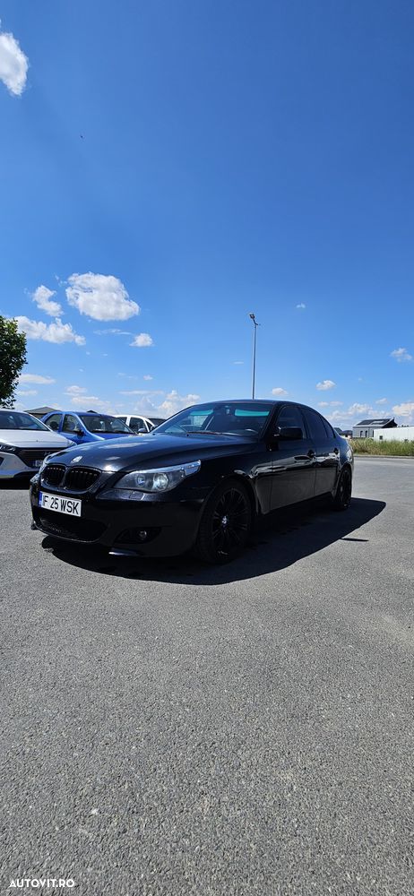 BMW Seria 5 520i - 3