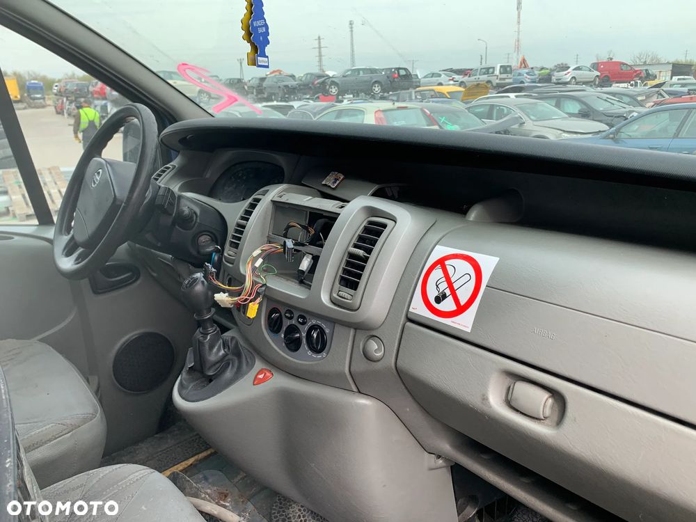 NISSAN PRIMASTAR 2008 *SAMOCHÓD NA CZĘŚCI* 4722 MASKA, LAMPA, DRZWI, LUSTERKO, ZDERZAK, GRILL, BŁOTNIK, KLAPA, BELKA, DESKA, FOTELE, KANAPA, ĆWIARTKA KIEROWNICA, TARCZE, ZACISKI, ZAWIESZENIE, KOMPLETNY PRZÓD, KOMPLETNY TYŁ, LICZNIK, ZEGARY, PRAWE LEWE PRZÓD TYŁ - 5